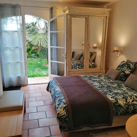 Bed and Breakfast Domaine De Cayre Mervilla Екстер'єр фото