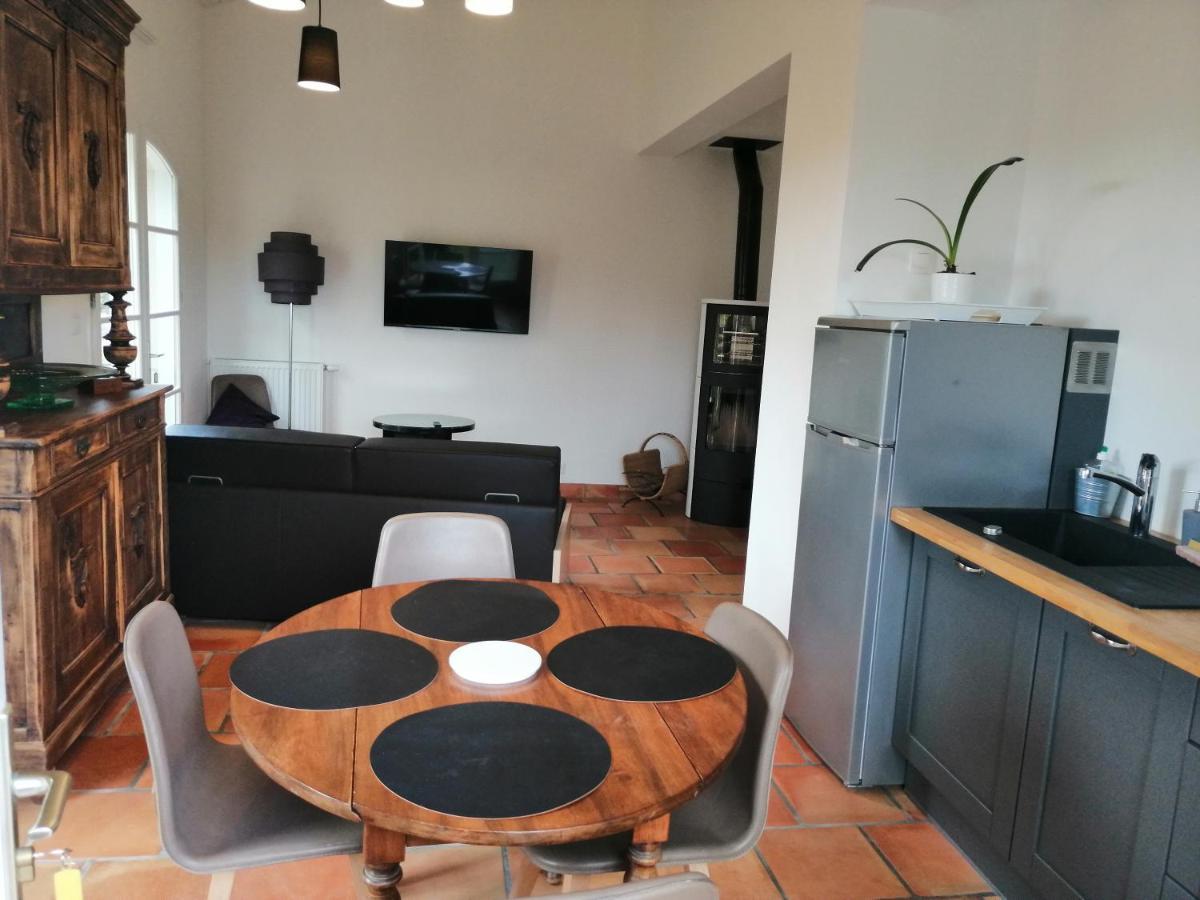 Bed and Breakfast Domaine De Cayre Mervilla Екстер'єр фото